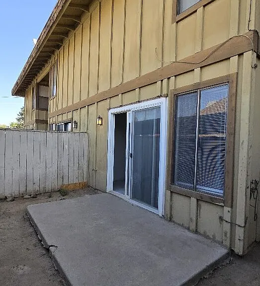 1221 N Peach Ave #139 — Photo 12