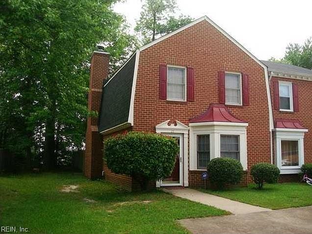 2nd image of 25 Colonial Way