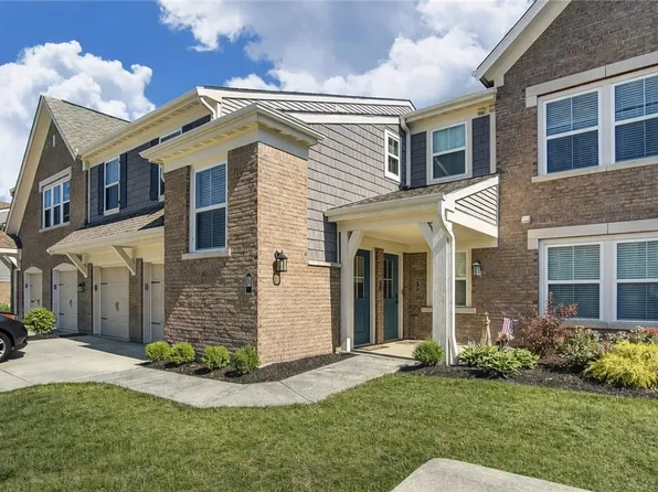 136 Waterhaven Way, Springboro, OH 45066