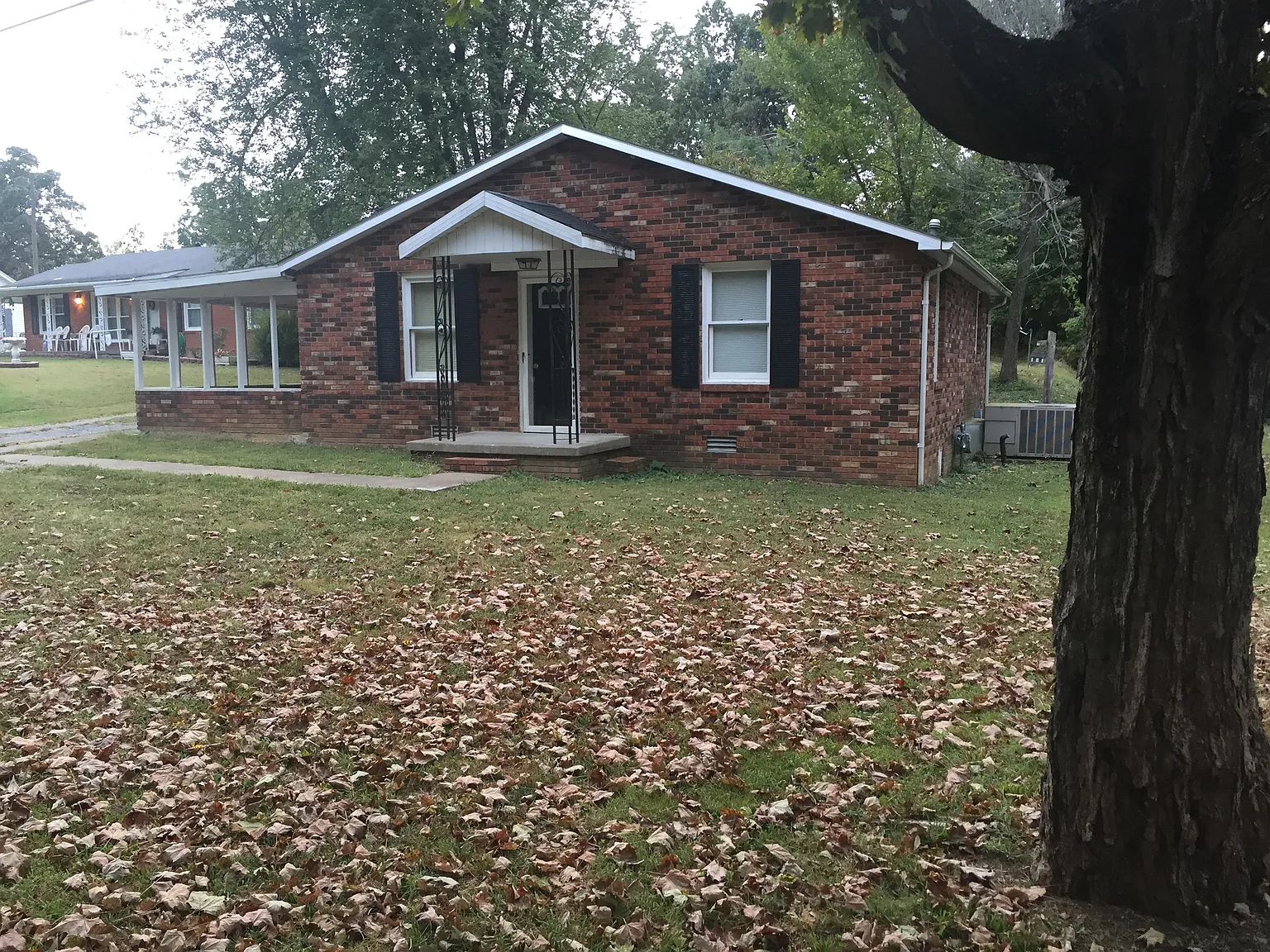 809 River Rd — Photo 2