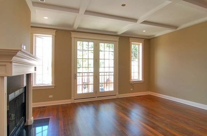 1st image of 3307 N Sheffield Ave APT 2
