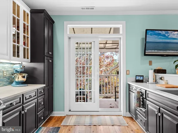 37601 Atlantic St #8, Rehoboth Beach, DE 19971