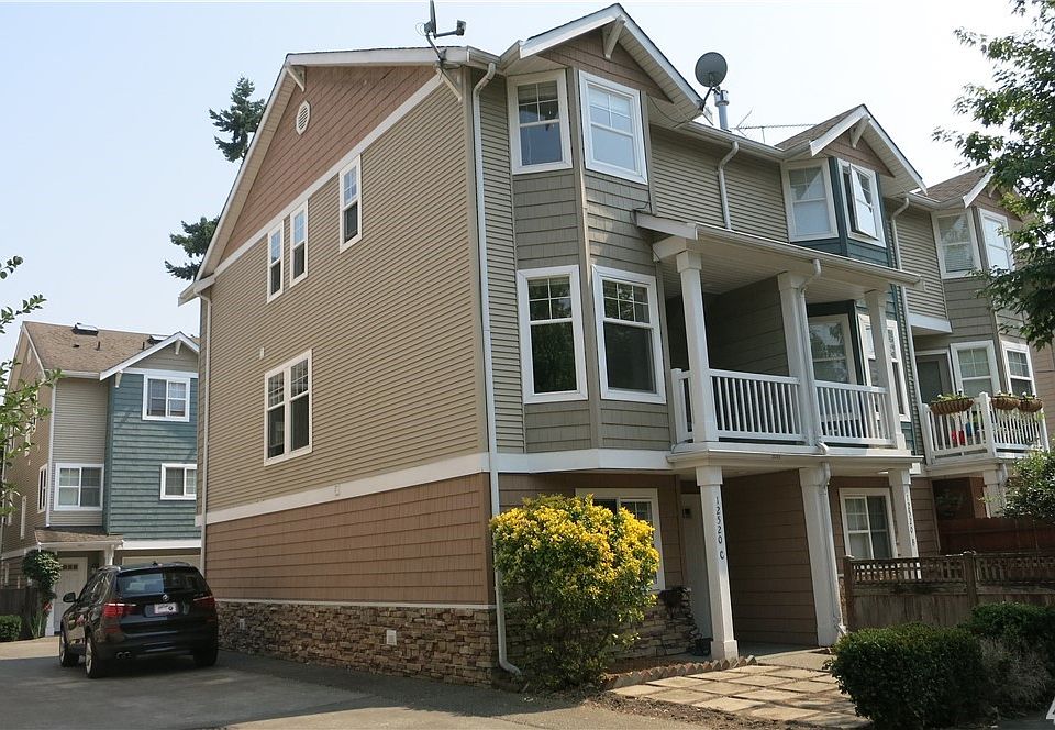 1st image of 12520 26th Ave NE