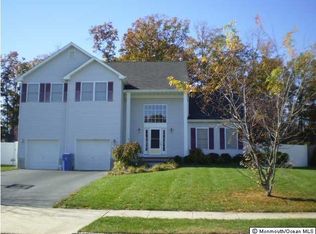 756 Mehar Ct, Toms River, NJ 08753