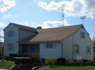 110 Berlin Rd, New Oxford, PA 17350