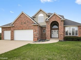 2309 Dean St, Sycamore, IL 60178