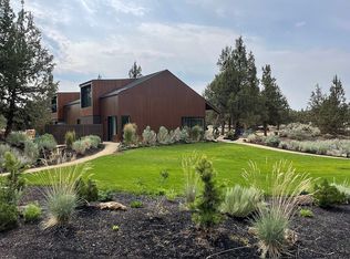 64352 Hunnell Rd, Bend, OR 97703