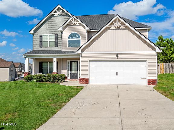 2nd image of 2758 Huntcliffe Drive