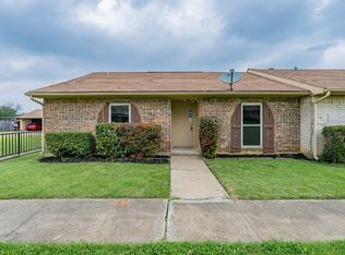 22 E Mountain Creek Ct #13, Grand Prairie, TX 75052