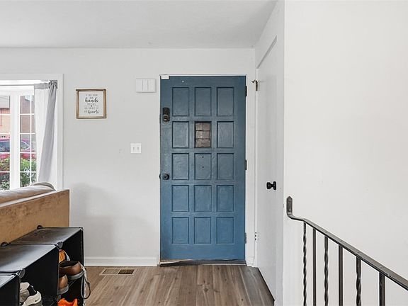 5th image of 88 Lilmont Dr