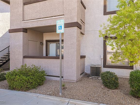 5th image of 45 Maleena Mesa St APT 615