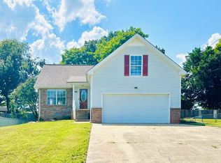 1404 Marla Ct, Clarksville, TN