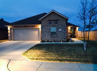 9807 Weatherford Ave, Lubbock, TX 79423