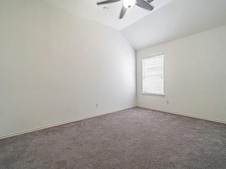 2111 Sailwind Dr — Photo 13