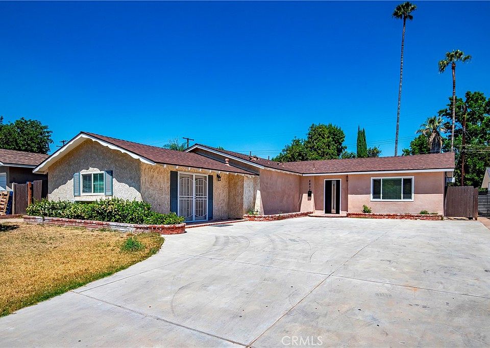 1st image of 8832 Odessa Ave