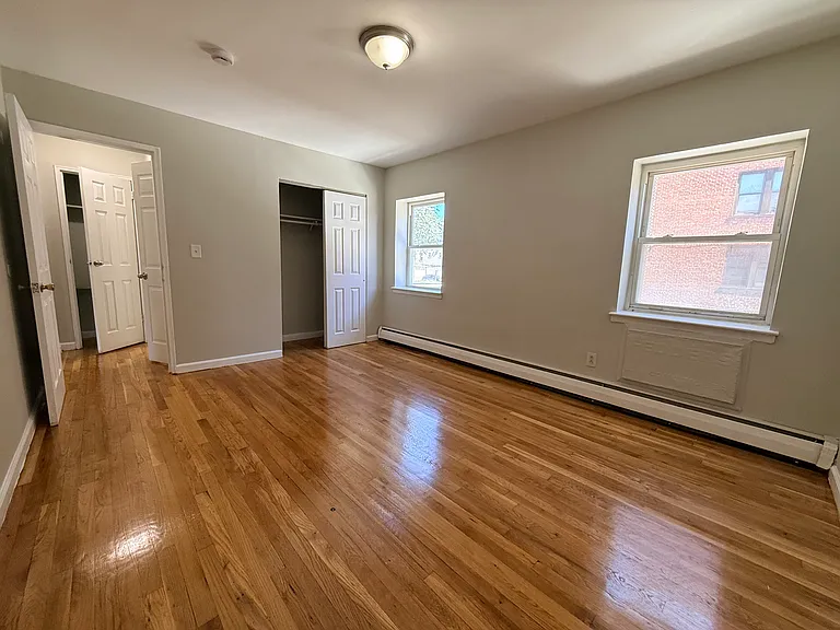 111-112 Lincoln Ave #7B — Photo 9
