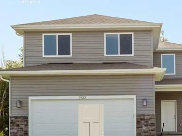 7921 N 94th St, Omaha, NE 68122