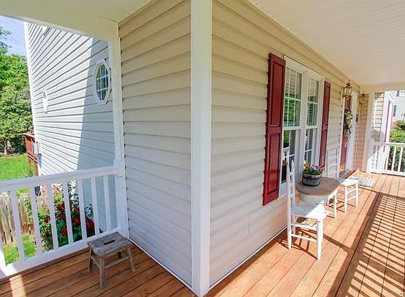 5th image of 208 Northgate Ct