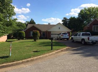 150 Windy Hill Rd, Jackson, TN 38305