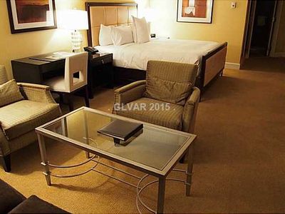 2000 N Fashion Show Dr UNIT 2802, Paradise, NV, 89109