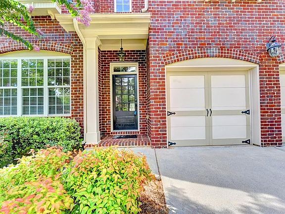 4th image of 1359 Legrand Cir