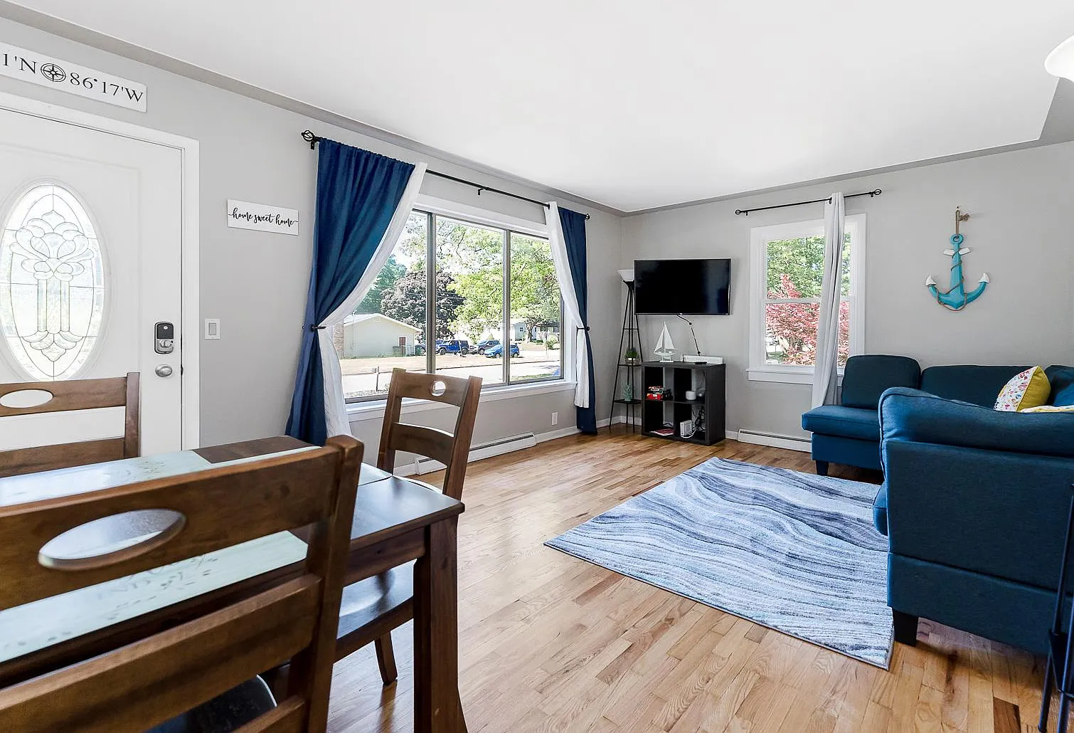 5 bed, 1725 sqft, $1,900 — Photo 4