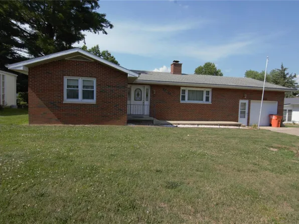 1405 Thistle Dr, Vandalia, IL 62471