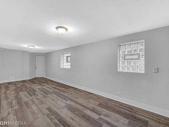 3rd image of 3434 W Belden Ave #G
