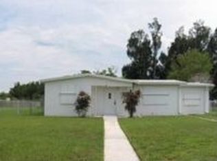 429 21st St SW, Vero Beach, FL 32962