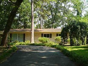 1st image of 108 Ledgerwood Cir