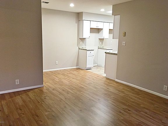 2nd image of 9029 W Elm St Unit 3