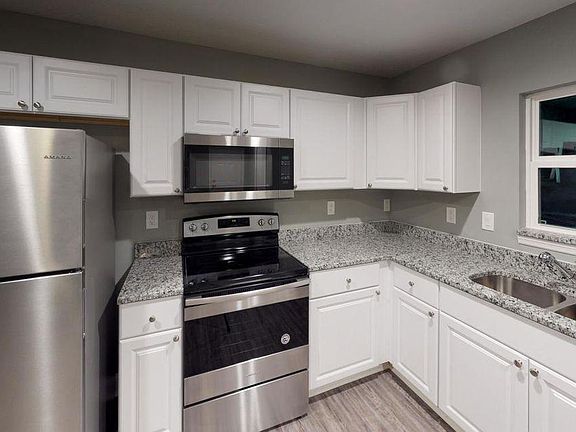 5th image of 6731 Golfview St #2