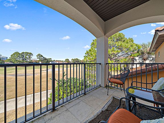 4th image of 1860 Boardwalk Dr