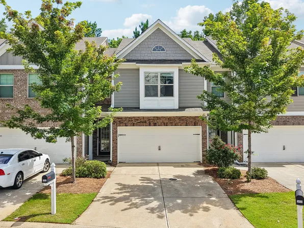 5860 Vinyard Ln, Cumming, GA 30041