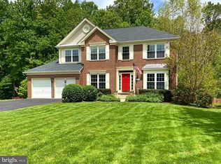 7728 Roseberry Farm Dr, Manassas, VA 20111