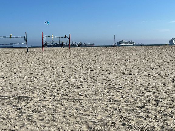3rd image of 5205 E Ocean Blvd #1-12