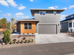 421 Creekside Way #B, Talent, OR 97540