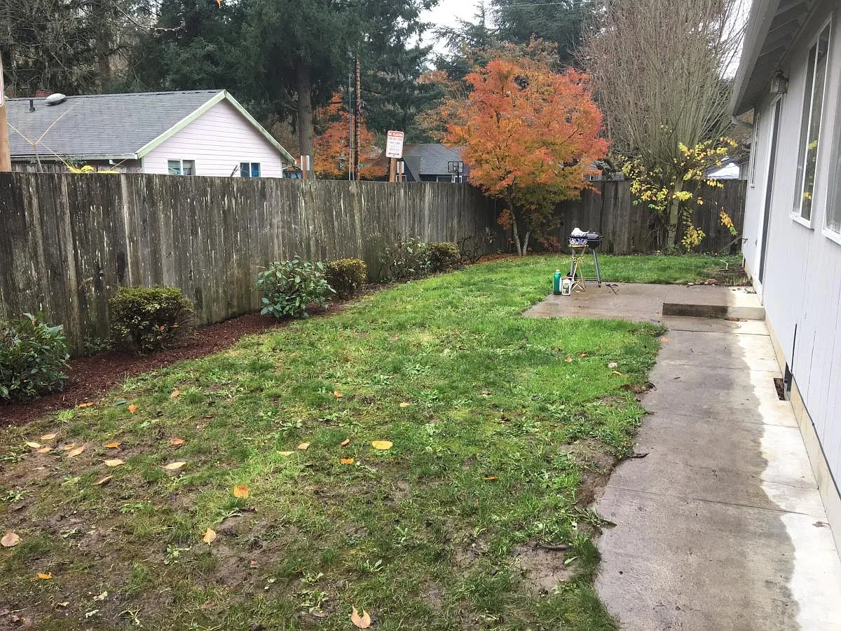 3 bed, 1208 sqft, $2,450 — Photo 3