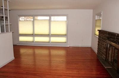 3rd image of 202 Murry Hill Dr