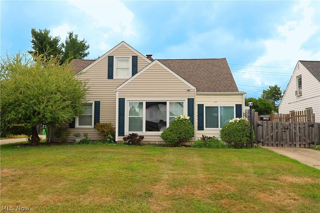 Primary listing photo