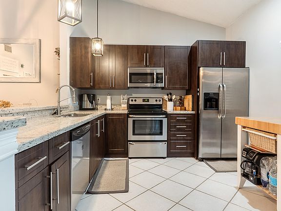 4th image of 9358 Ketay Circle