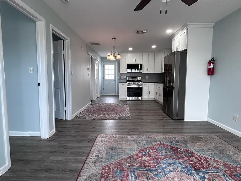 58 Kearney Ave — Photo 10