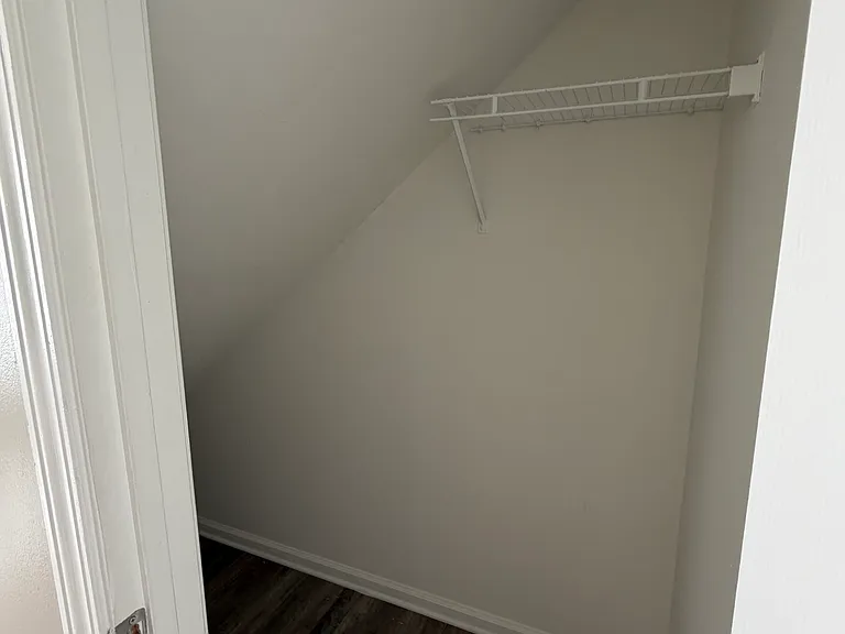 315 Pinehill Dr #2 — Photo 2