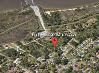 1512 Lake Mars Ave, Ocean Springs, MS 39564