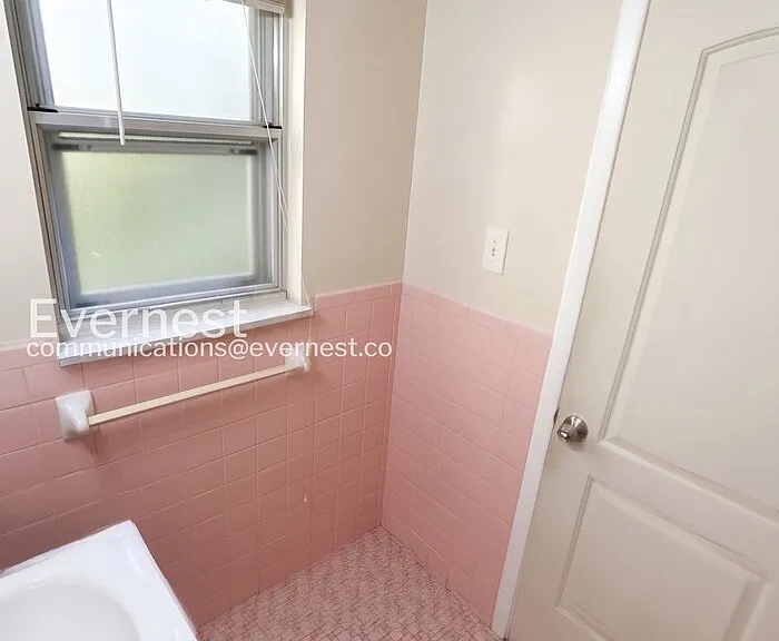 4608 Barbara Dr — Photo 10