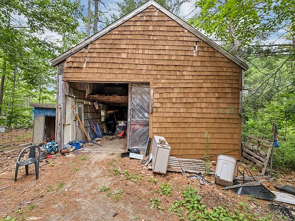 4th image of 436 North Desmond Drive