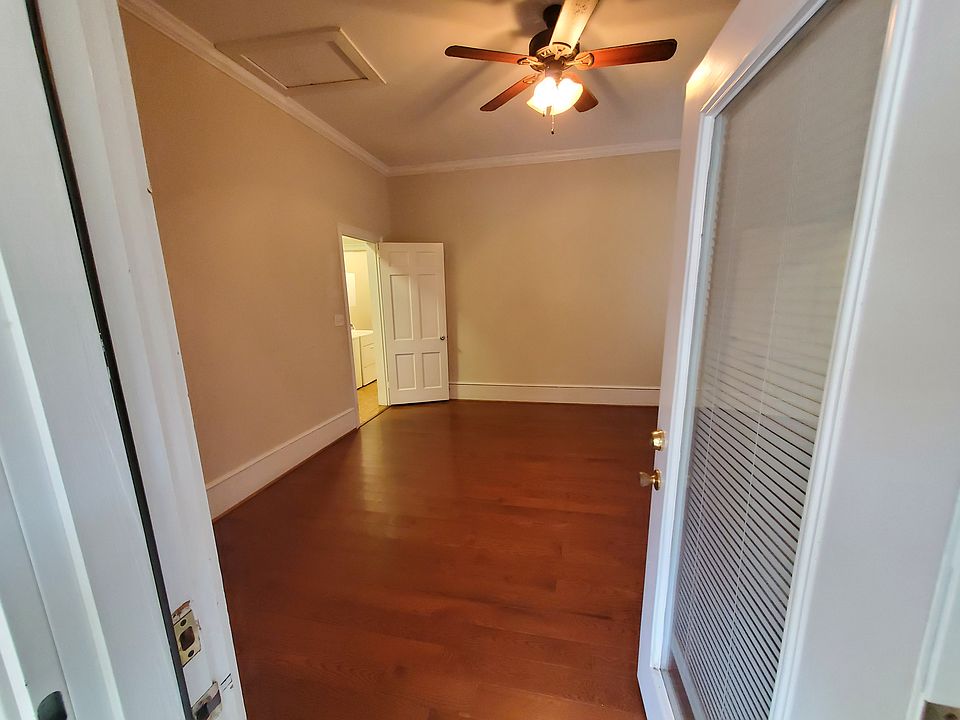 Large living room right off the kitchen