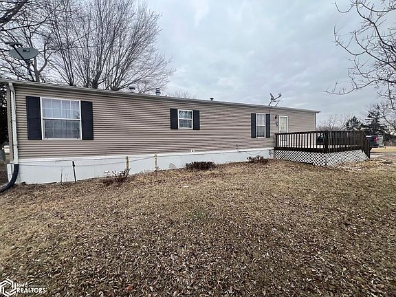 2nd image of 700 E Kellogg St