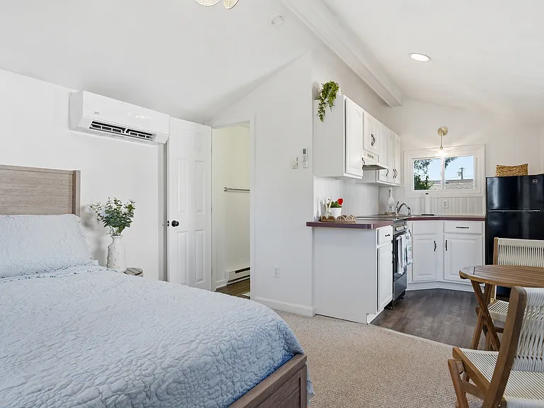 51 Uncas Rd — Photo 11