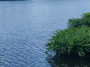 Peasant View Cv, Jewett City, CT 06351